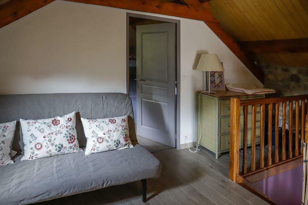 Maison Du Coue Pyrenees Mourtis Gite Pour 2 A 12 Pers Sengouagnet 外观 照片