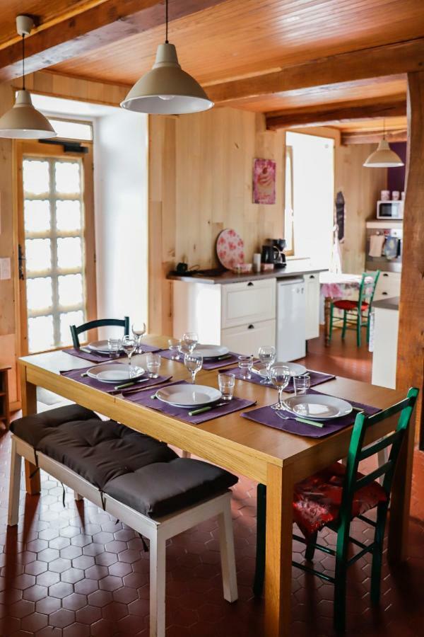 Maison Du Coue Pyrenees Mourtis Gite Pour 2 A 12 Pers Sengouagnet 外观 照片