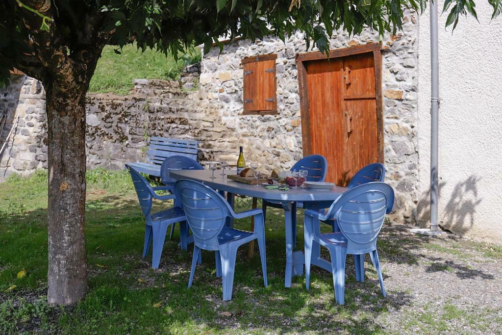 Maison Du Coue Pyrenees Mourtis Gite Pour 2 A 12 Pers Sengouagnet 外观 照片